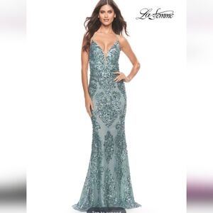 Sizes 0 & 4/6 robin egg blue sequin X back sheath prom gowns by La Femme NWOT